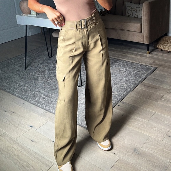 Pants - FOREVER 21 cargo wide leg pants